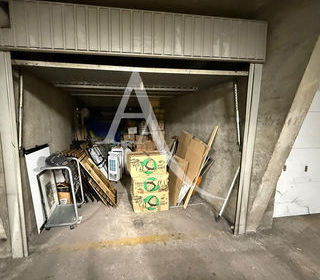  Parking / Garage � vendre 