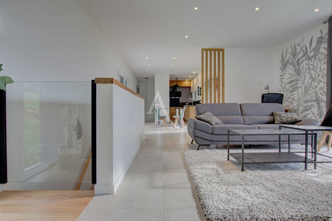   Maison VALLIERES SUR FIER, 4 pi�ces 103 m2 Maison - 4 pi�ce(s) - 103 m�