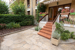  Appartement � louer 4 pi�ces 80 m� Aix en provence