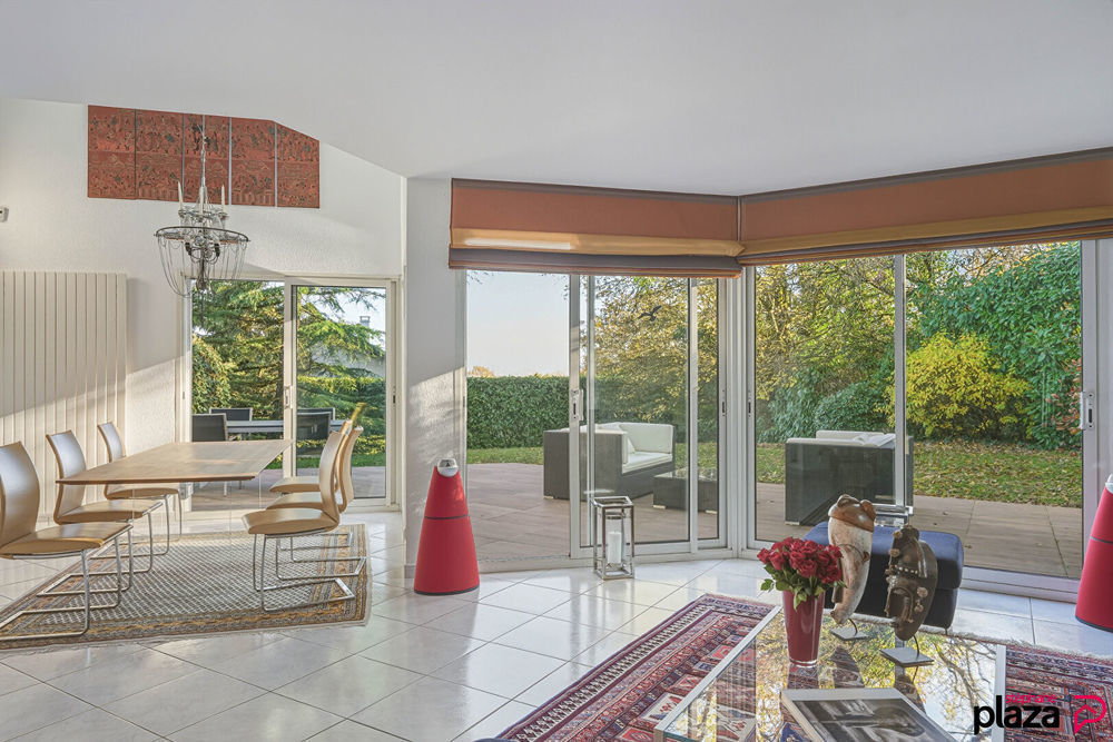 � vendre  Maison �chenevex (01170)