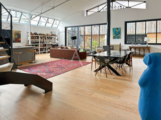  Appartement � vendre 4 pi�ces 240 m�