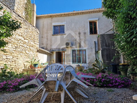   Vaunage Maison ancienne 6 chambres avec cour Maison - 10 pi�ce(s) - 269 m�