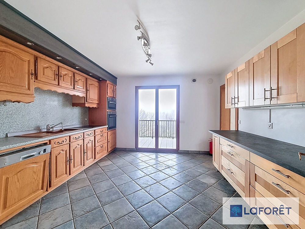 � vendre  Maison P�ron (01630)