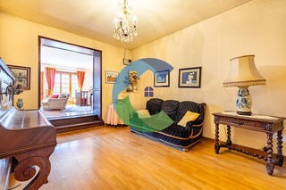  Maison � vendre 7 pi�ces 195 m�