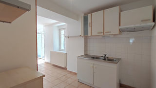  Appartement � vendre 5 pi�ces 83 m�