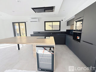  Maison 4 pi�ces 122 m� La cote saint andre