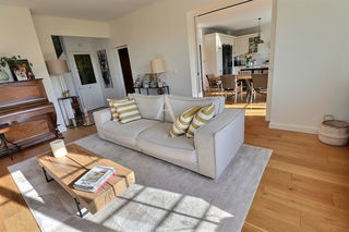  Maison � vendre 8 pi�ces 245 m�