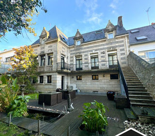  Maison � vendre 9 pi�ces 380 m�