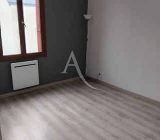  Maison � louer 3 pi�ces 78 m� Rablay sur layon