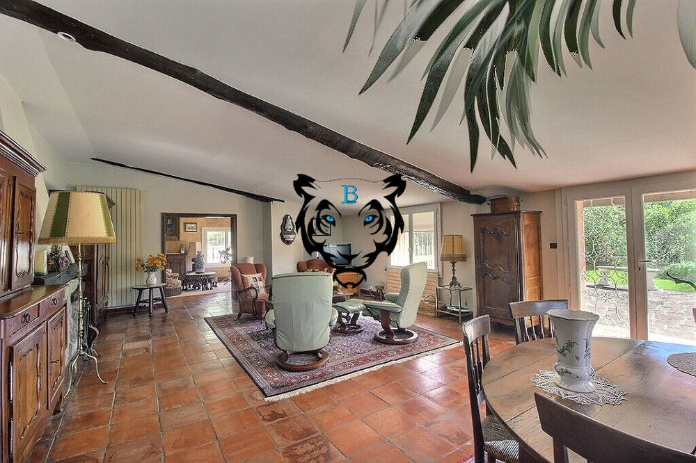 � vendre  Maison Roquebrune-sur-Argens (83520)