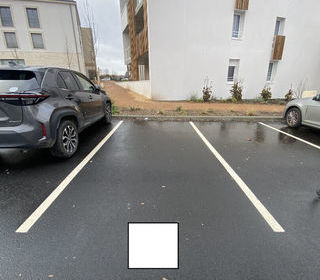  Parking / Garage � louer 