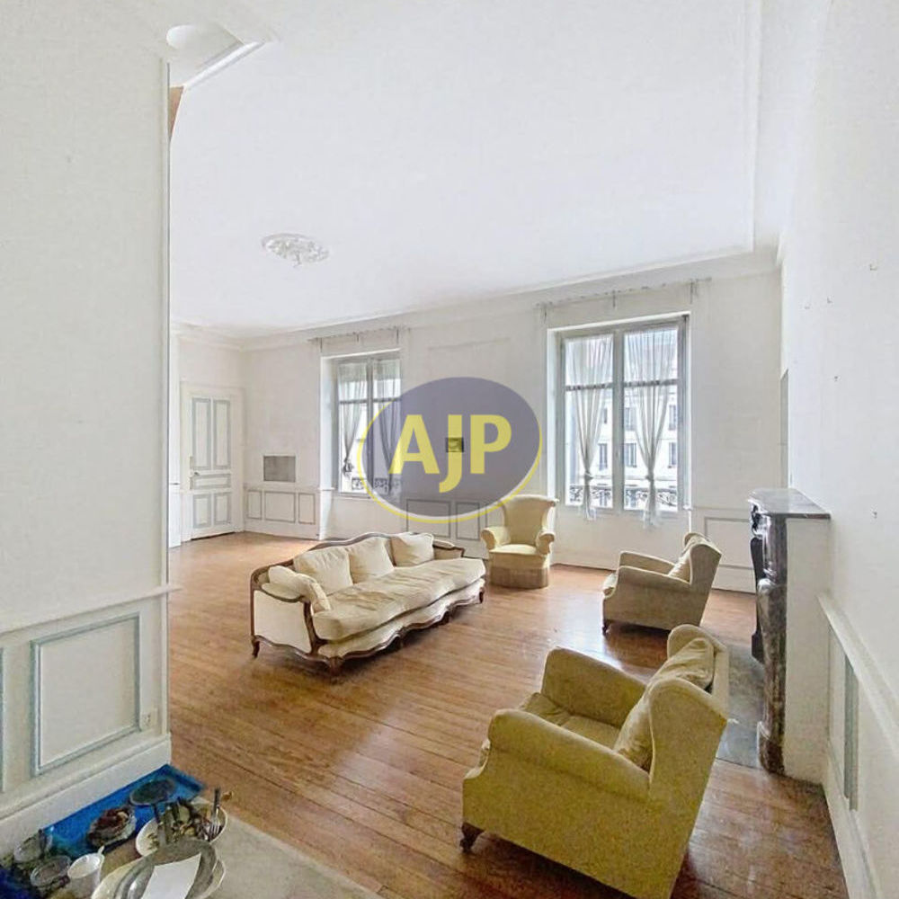 � vendre  Appartement Pau (64000)