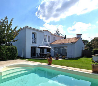  Maison � vendre 7 pi�ces 200 m�