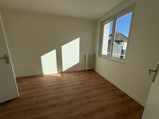  Appartement � louer 4 pi�ces 78 m�