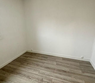  Appartement � louer 4 pi�ces 65 m�