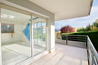  Appartement � louer 4 pi�ces 86 m�