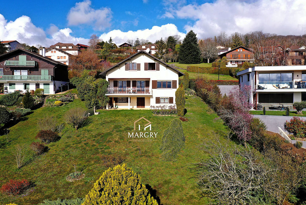 � vendre  Maison Grilly (01220)