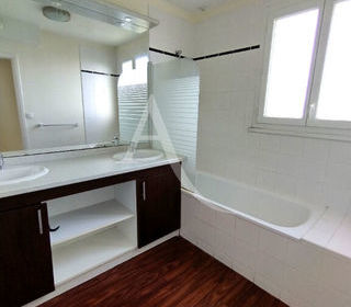  Appartement � louer 4 pi�ces 89 m�