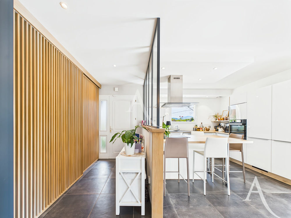 � vendre  Maison Rumilly (74150)