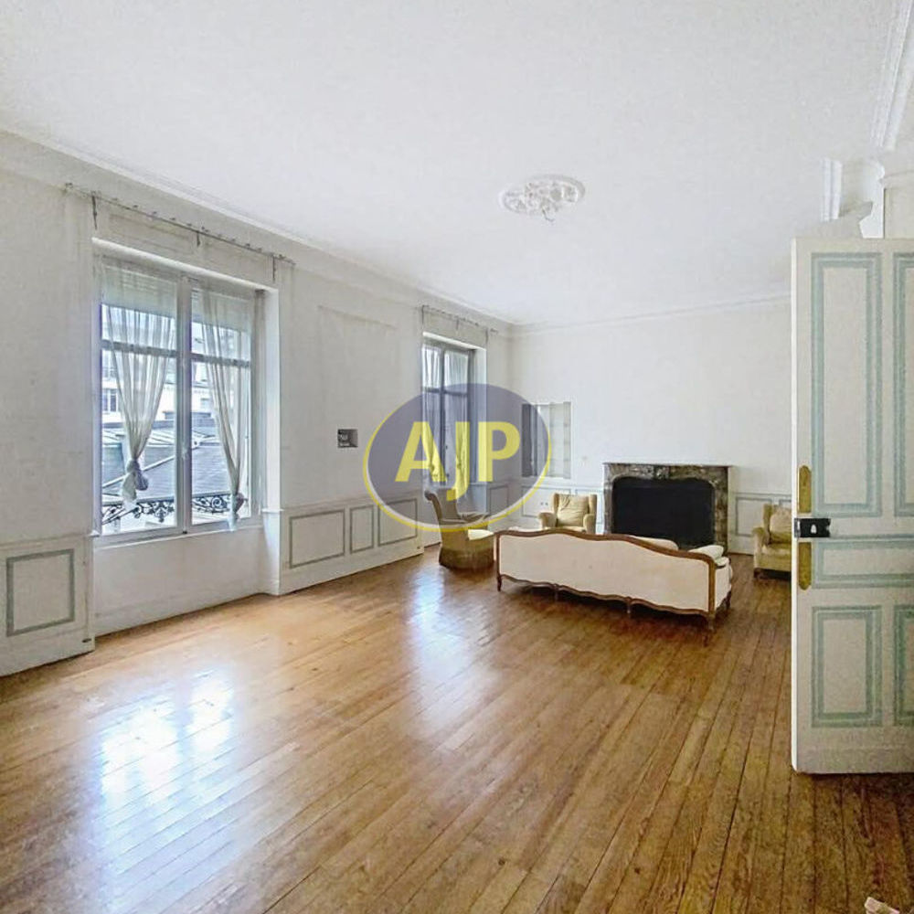 � vendre  Appartement Pau (64000)