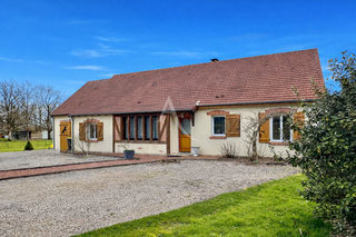  Maison � vendre 4 pi�ces 10441 m�