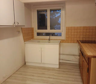  Appartement � louer 4 pi�ces 85 m�