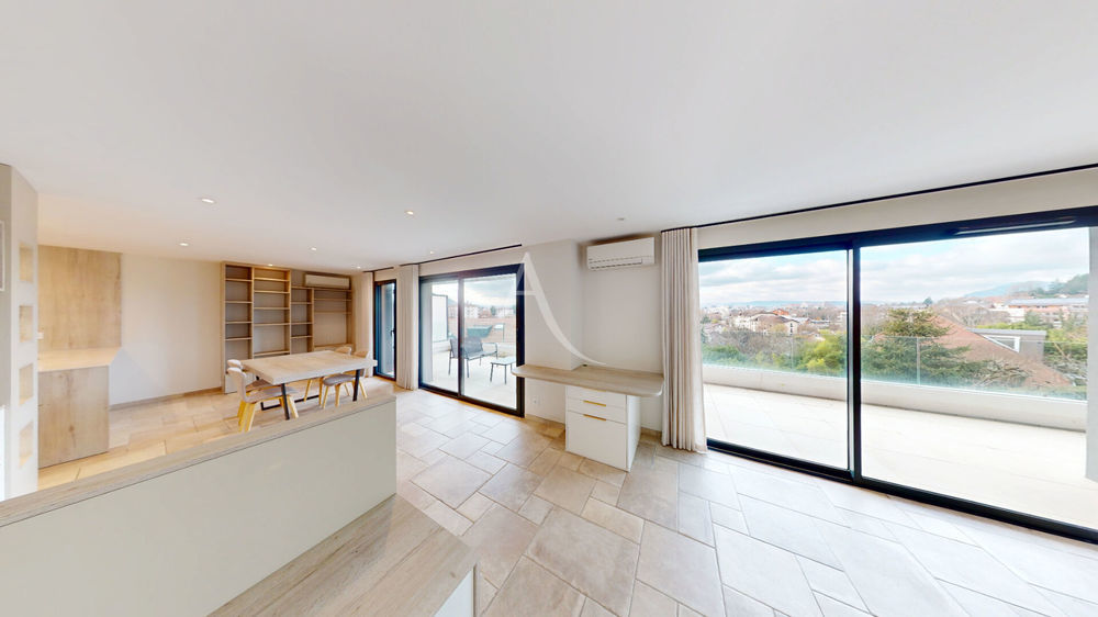 � vendre  Appartement Annecy (74000)