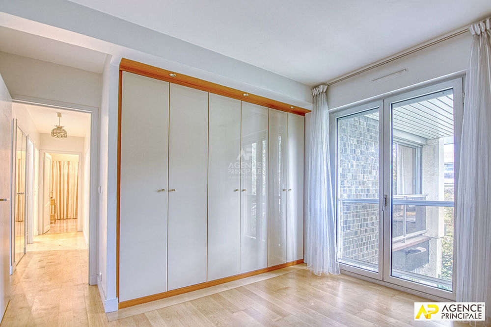 � vendre  Appartement Versailles (78000)