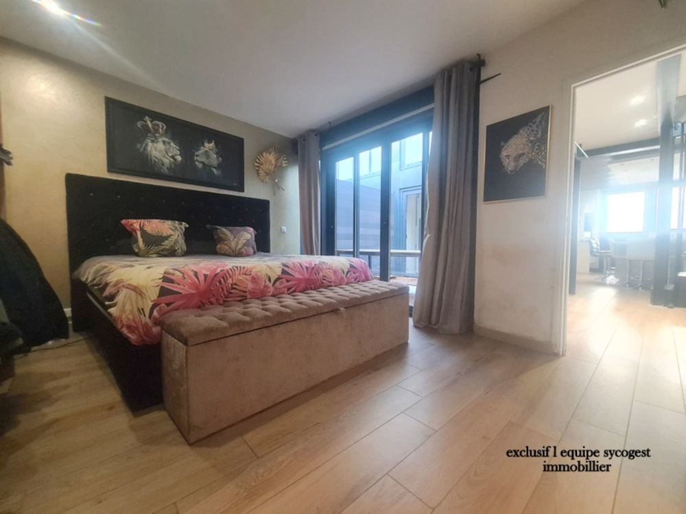 � vendre  Maison Les Lilas (93260)