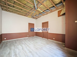  Maison � vendre 10 pi�ces 303 m�