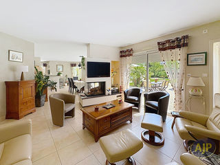  Maison � vendre 8 pi�ces 205 m�