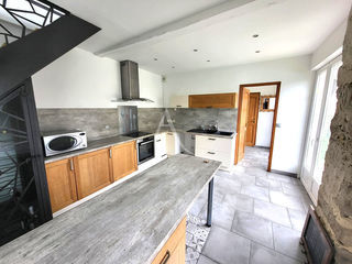  Maison � vendre 5 pi�ces 207 m�