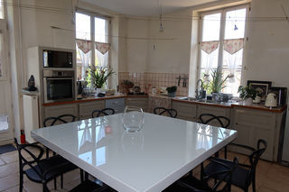  Villa � vendre 10 pi�ces 300 m�