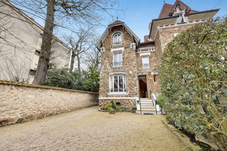  Villa � vendre 7 pi�ces 137 m�