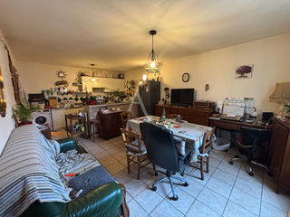  Immeuble � vendre 5 pi�ces 109 m�