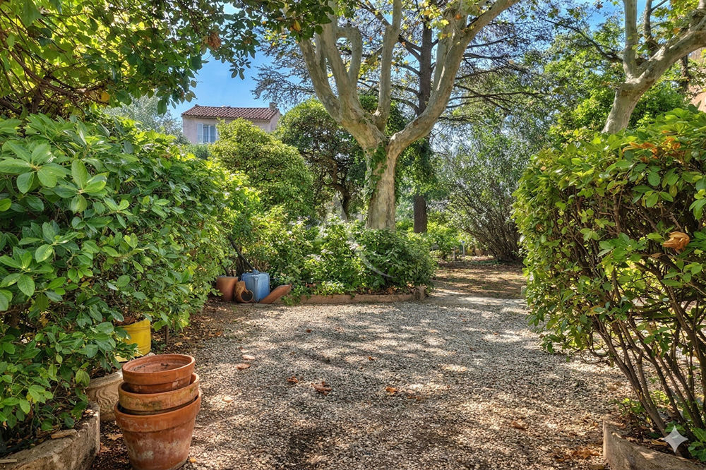 � vendre  Maison Marseille 12