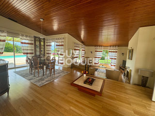  Maison � vendre 4 pi�ces 280 m�