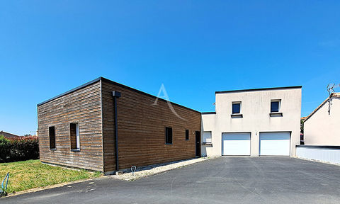   Maison de plain-pied Le Boupere 5 pi�ce(s) Maison - 5 pi�ce(s) - 115 m�