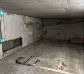  Parking / Garage � louer 
