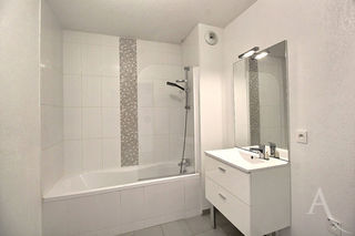  Appartement � vendre 3 pi�ces 64 m�