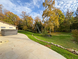  Maison � vendre 8 pi�ces 252 m�