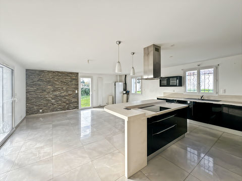   Maison L'Honor De Cos 4 pi�ce(s) 97 m2 Maison - 4 pi�ce(s) - 97 m�