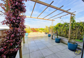  Appartement � vendre 5 pi�ces 130 m�