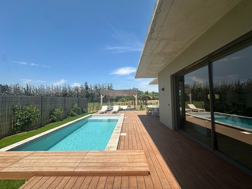 � vendre  Maison Mont�limar (26200)