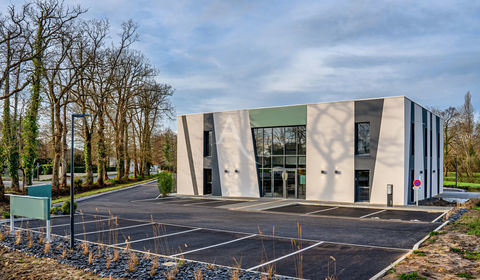 Bureaux Challans 1392600 85300 Challans