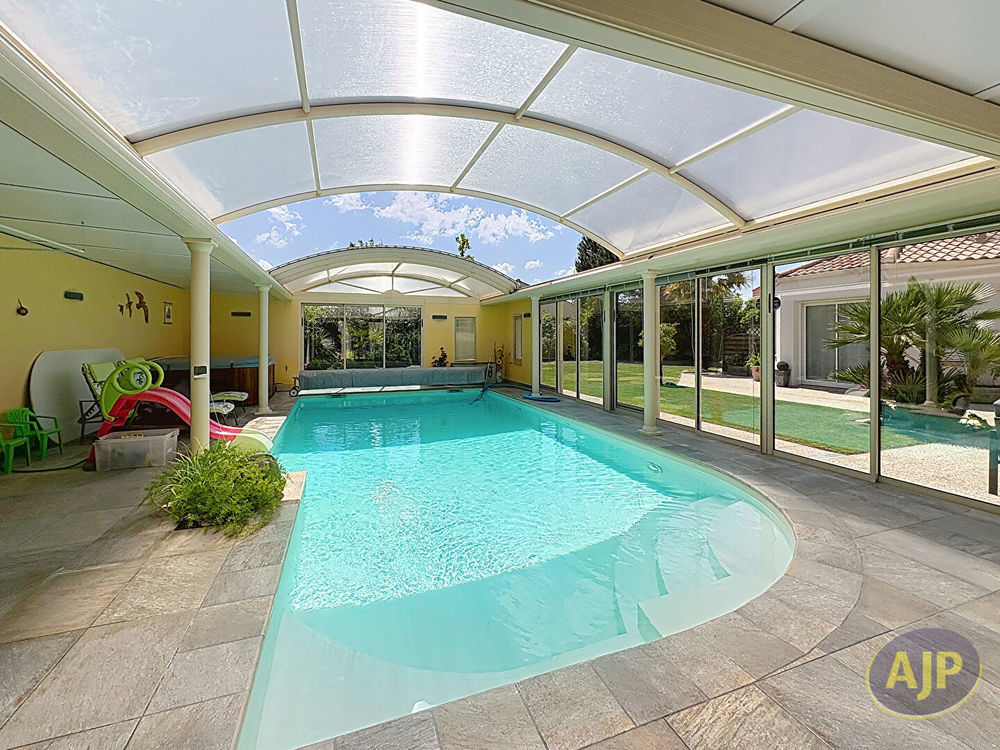 � vendre  Maison Challans (85300)