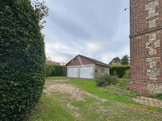  Maison � vendre 15 + pi�ces 260 m�