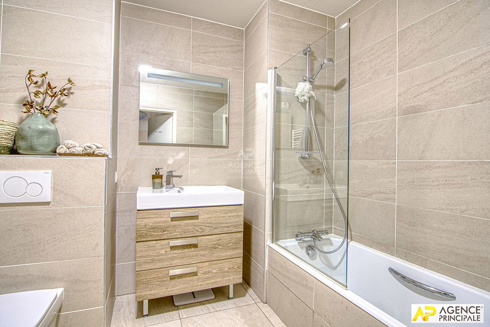 � vendre  Appartement Versailles (78000)