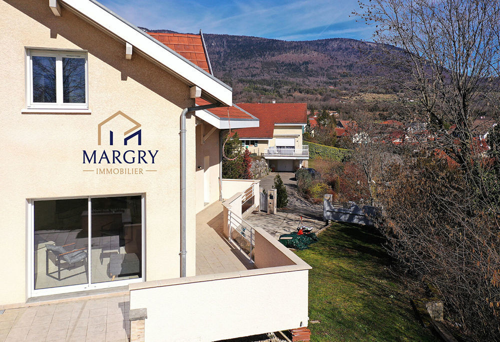 � vendre  Maison Gex (01170)