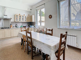  Maison � vendre 10 pi�ces 211 m�